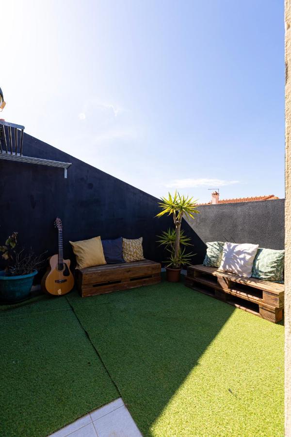 Хостел Pineapple Surf House Атогиа-да-Балейя Экстерьер фото